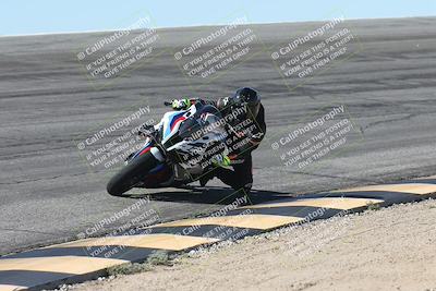 media/Oct-13-2025-Moto Forza (Mon) [[a66d839500]]/4-C Group/Session 2 (Bowl)/